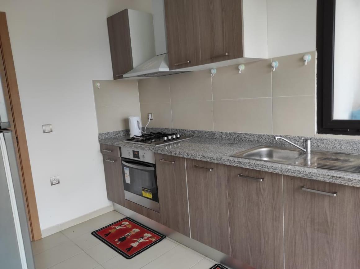 Bel Appartement A Plage Des Nation Сейл Экстерьер фото